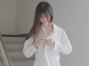 最美極品少女 小恩 在樓層鮮嫩白虎穴